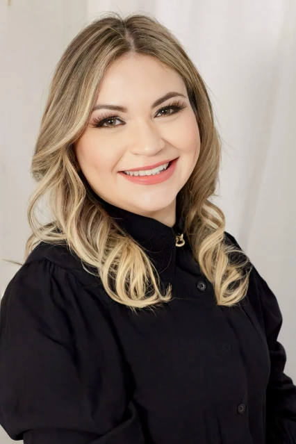Dra. Ana Laura Braz de Oliveira